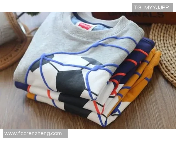 时尚足球明星男童T恤热销中舒适透气让孩子尽情展现运动风采